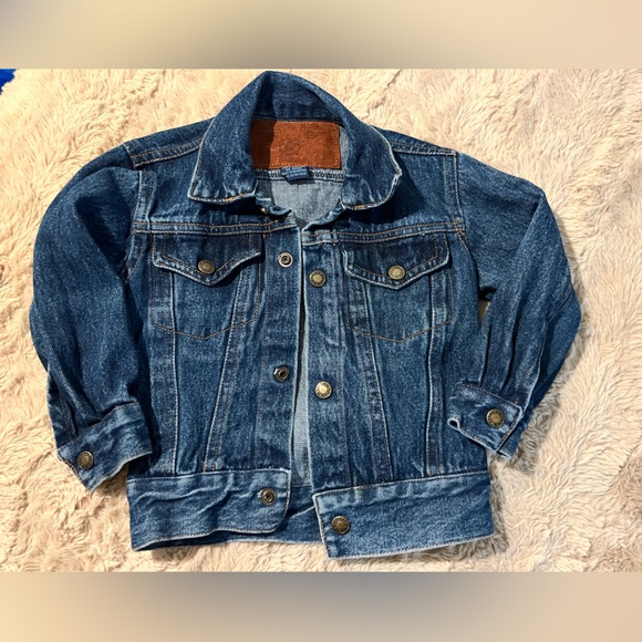 Other - 🔆 Bundle items 6 for $30 Toddler jean jacket